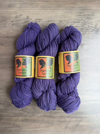 Targhee/Babydoll Logwood Bright DK