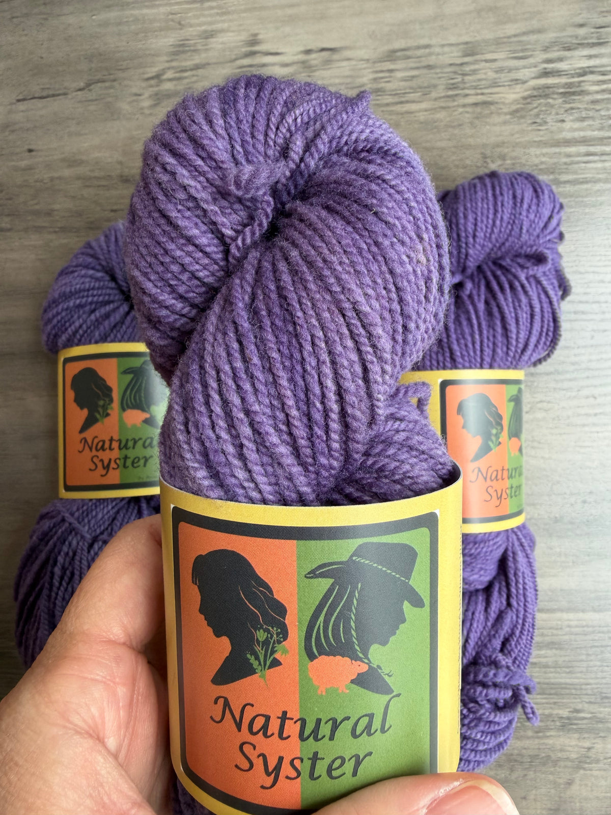 Targhee/Babydoll Logwood DK