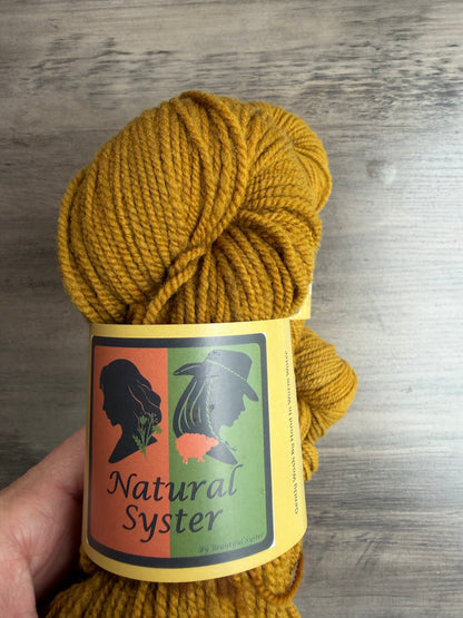 Targhee/Babydoll Marigold/Logwood Golden DK