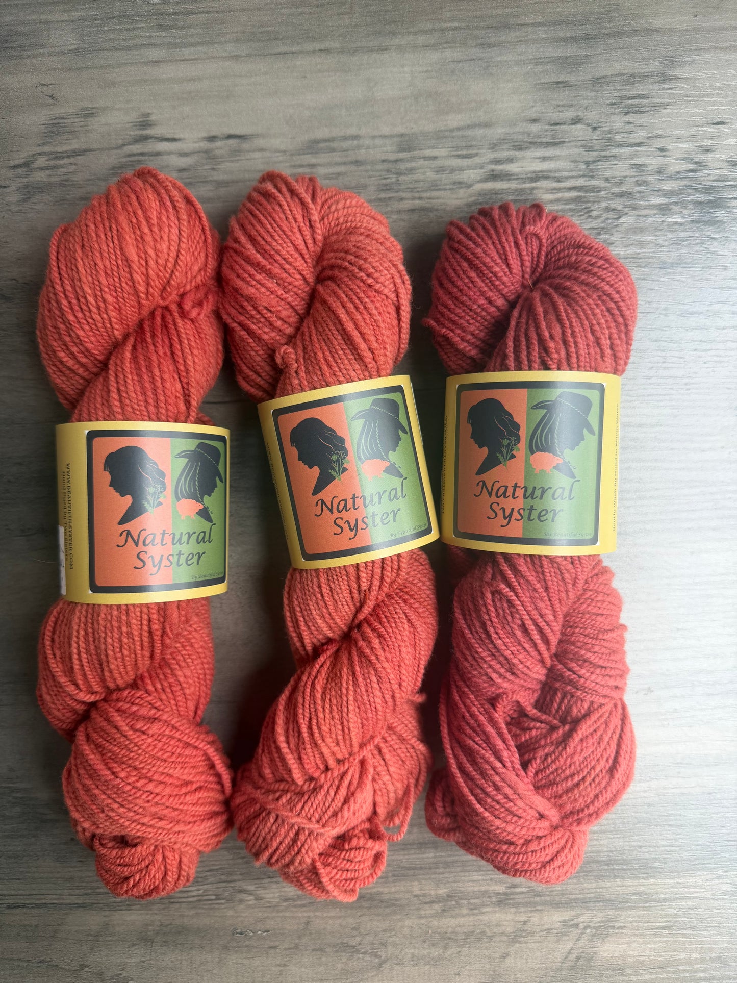 Targhee/Babydoll Eastern Brazilwood DK