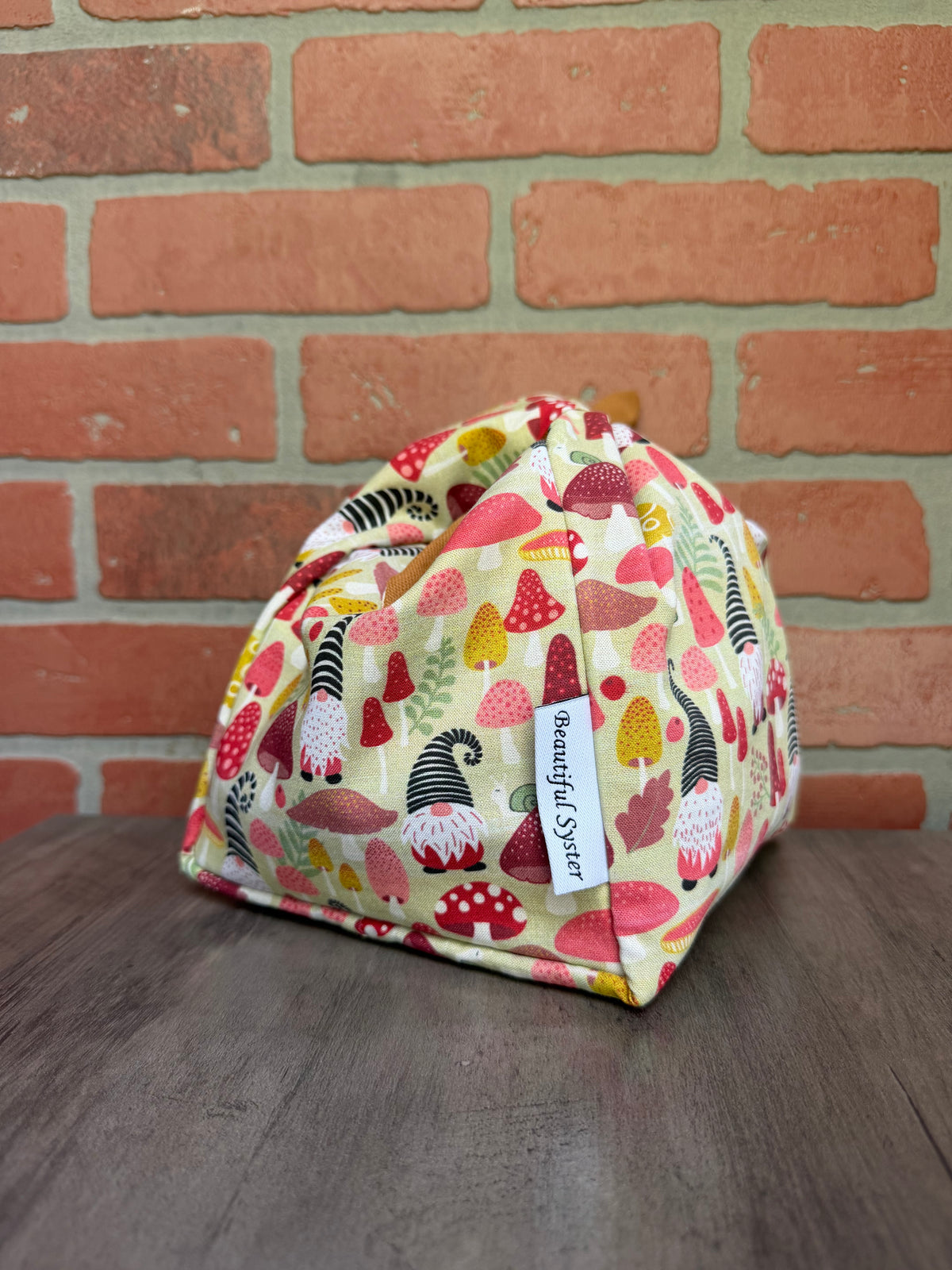 Mushroom Gnome Heather Bag with Fingering weight/Sport weight minis
