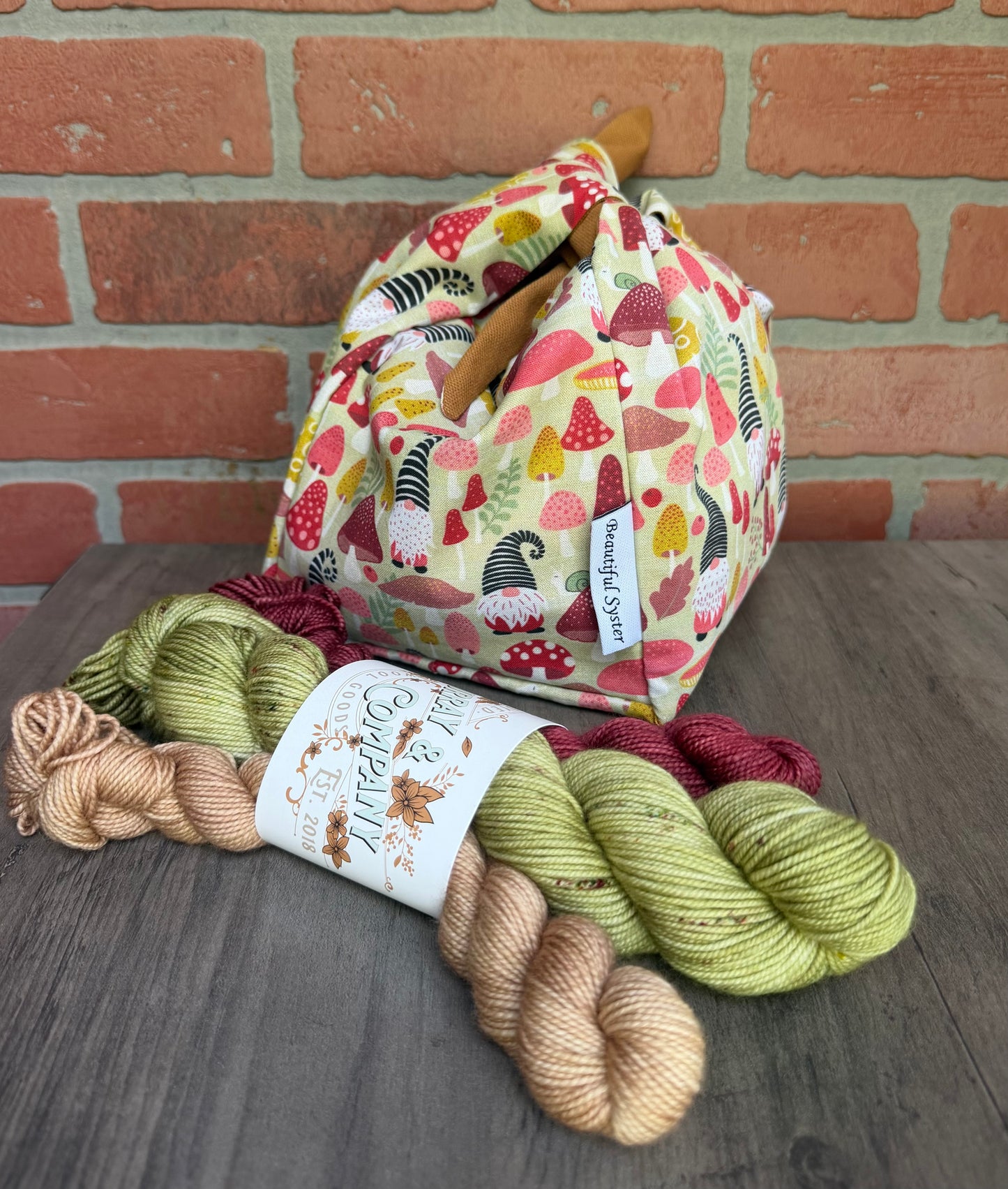 Mushroom Gnome Heather Bag with Fingering weight/Sport weight minis