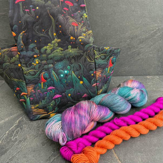 Kraeo Sock Set With matching Heather Bag